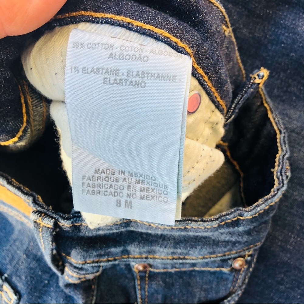 Levi's Women's Indigo straight leg Jeans 8 NWT - Picture 3 of 7